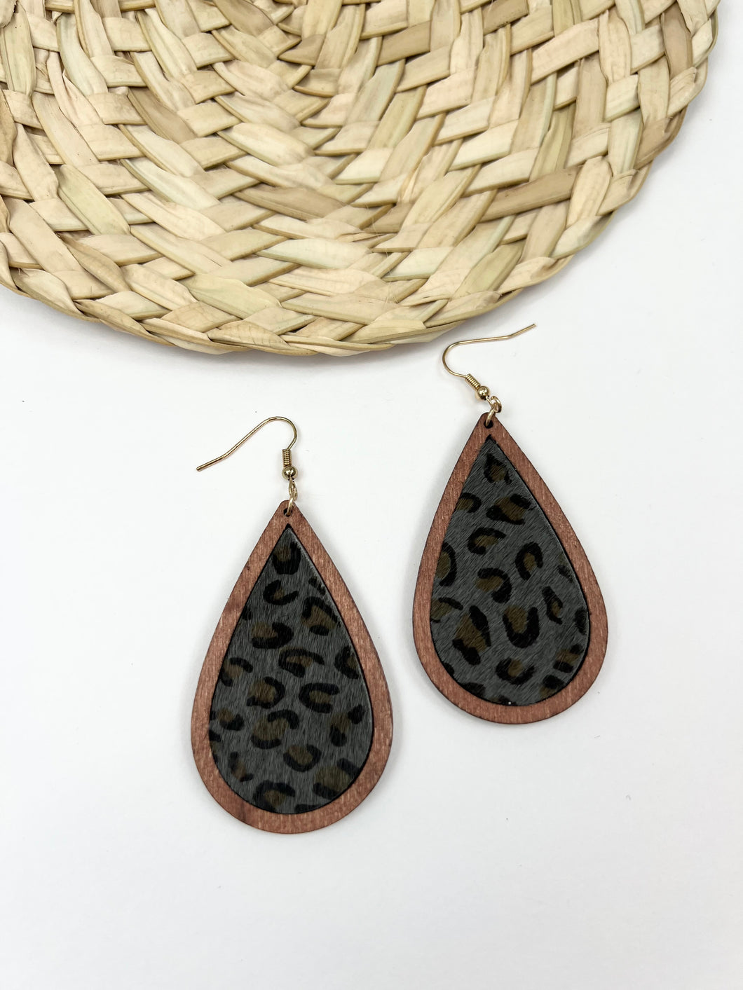 ALL NATURAL LEOPARD EARRING