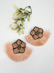 BEAUTY AND BLOOMS STATEMENT EARRING