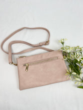 Load image into Gallery viewer, SPRING FEELING CROSSBODY CLUTCH
