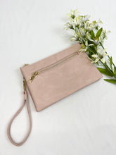Load image into Gallery viewer, SPRING FEELING CROSSBODY CLUTCH
